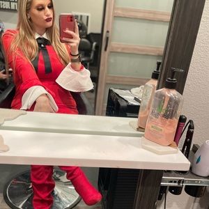 Hello there, I’m your Posh Fashion Guru Asher Lynn🫶